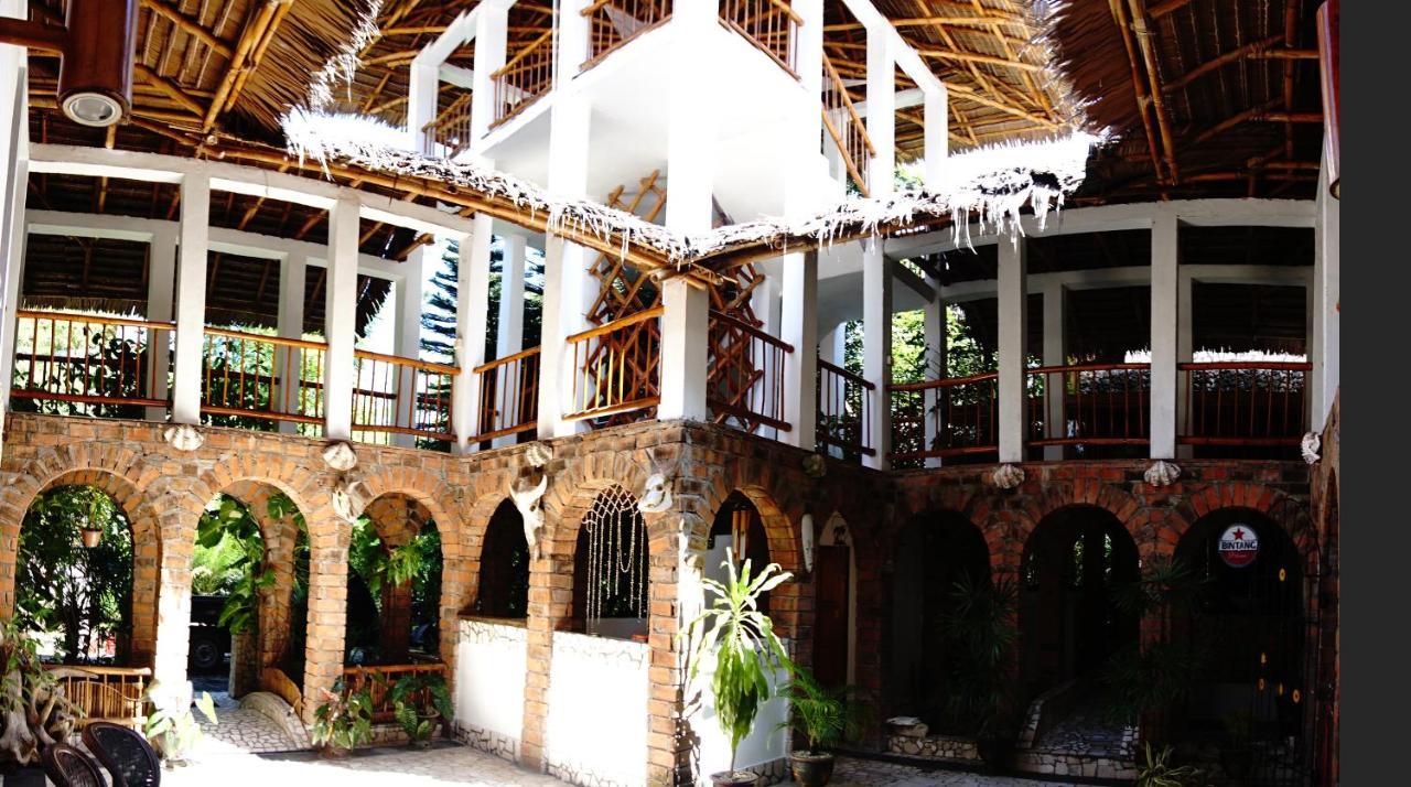Mangga Lodge Bira Eksteriør billede