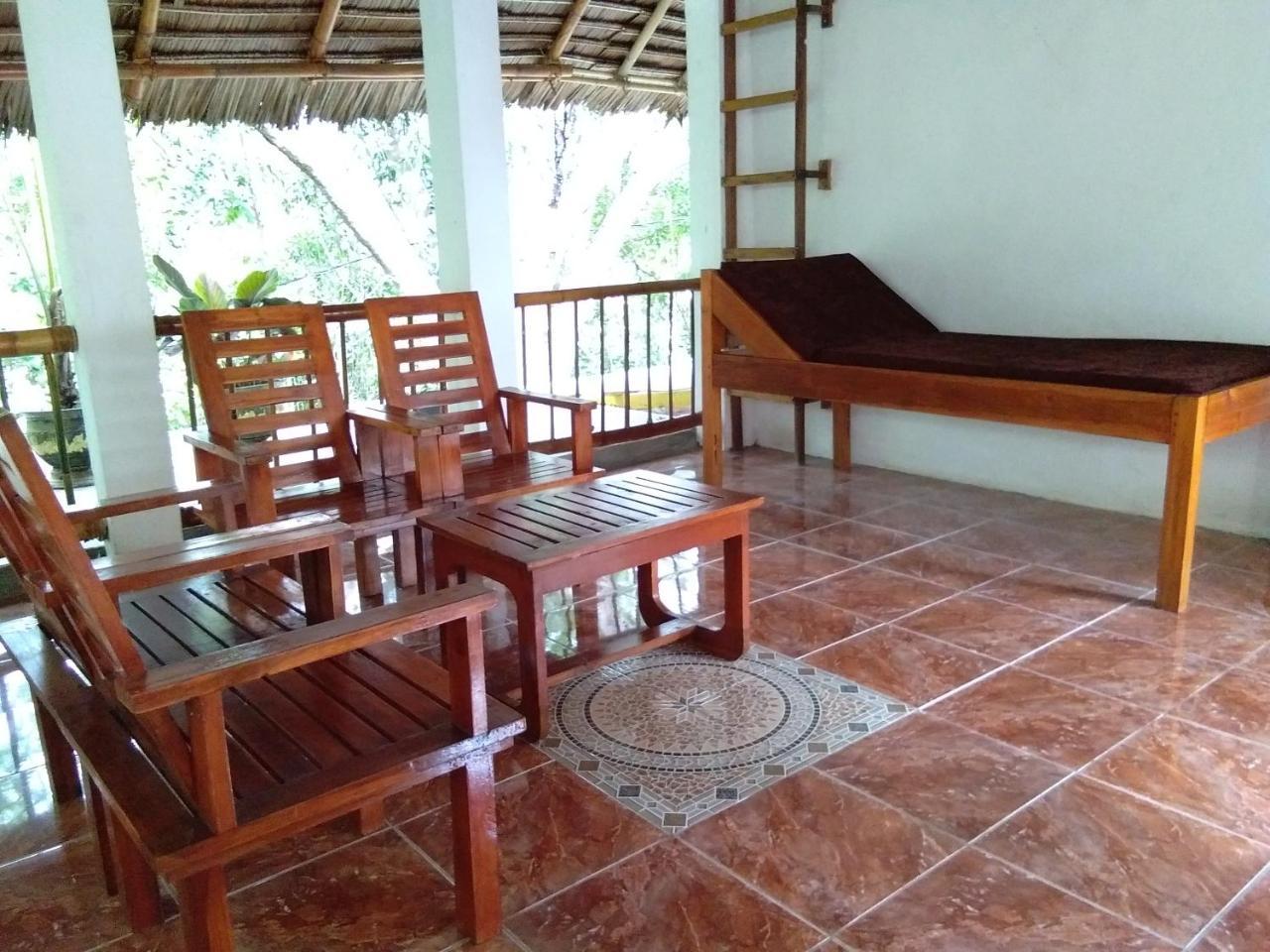 Mangga Lodge Bira Eksteriør billede
